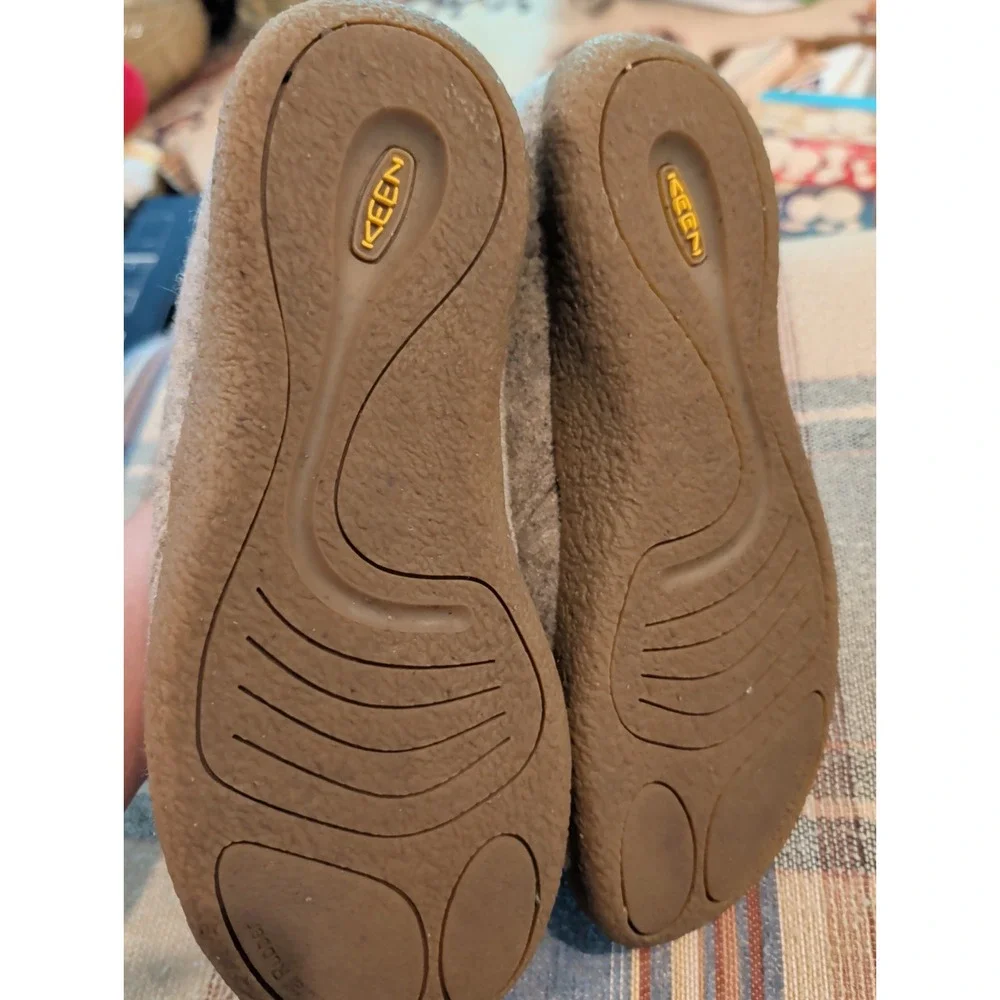 KEEN Men's Mosey Chukka Ankle Boot, Taupe Felt/Birch size 10